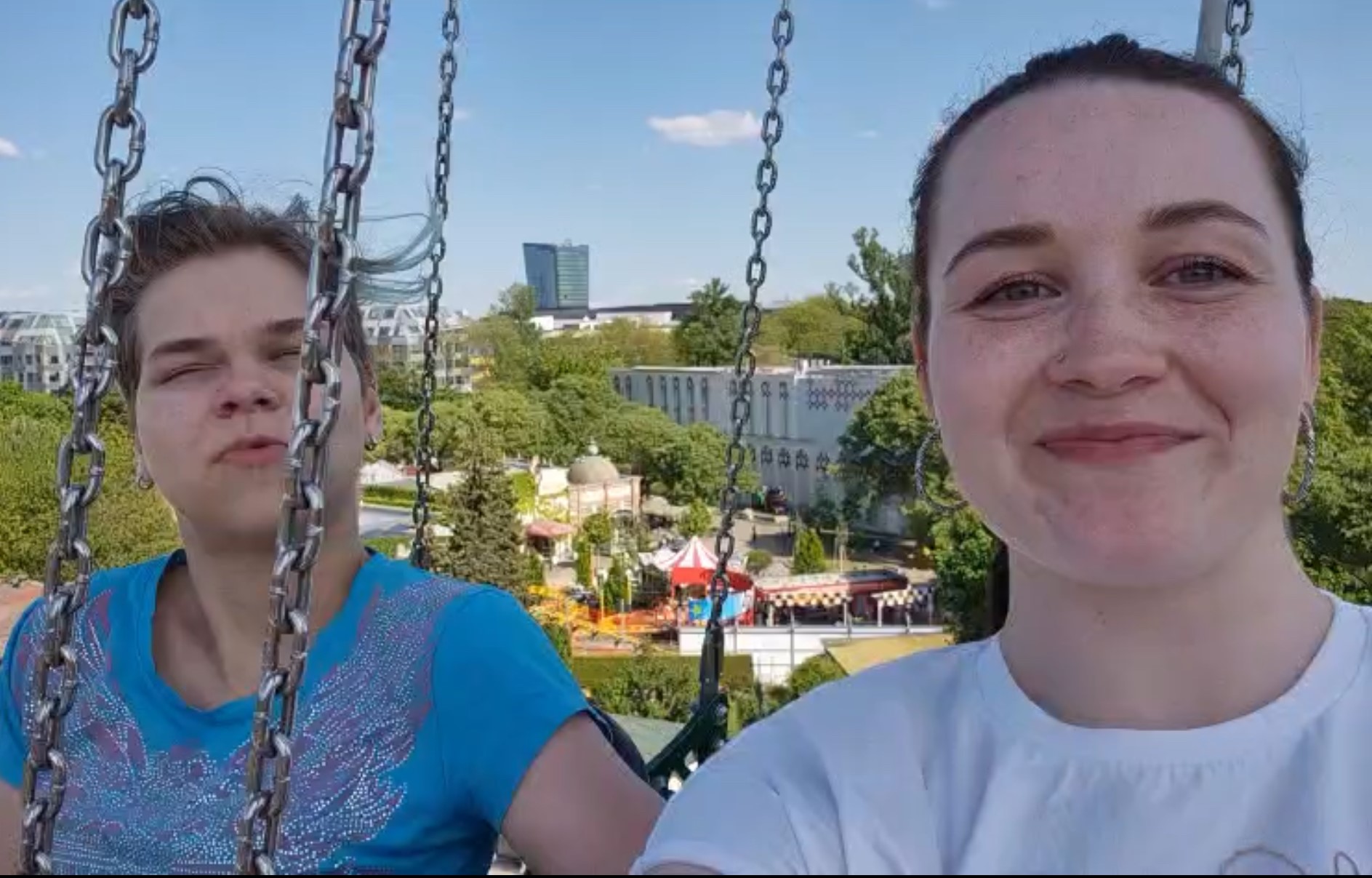 Lilli Zeifert mit Freundin
