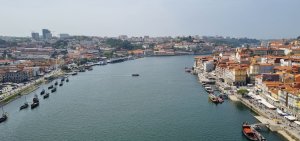 Foto des Hafens von Porto in Portugal